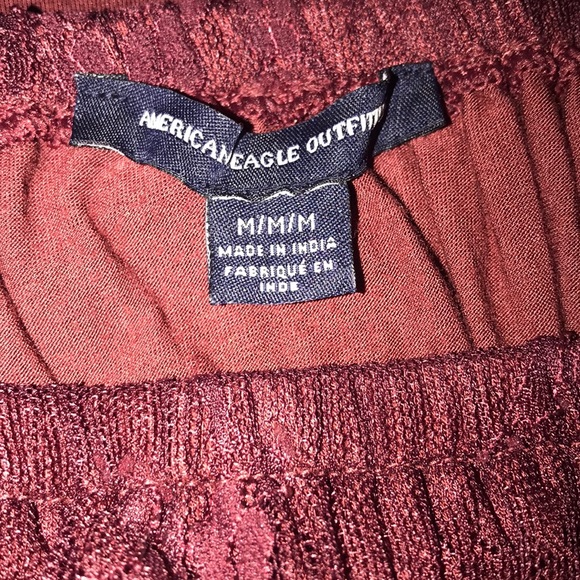 American Eagle Maroon Lace Cold Shoulder Top - Picture 2 of 2